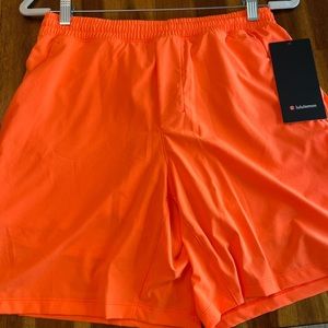 NWT Lululemon Pace Breaker Short 7 in Size M